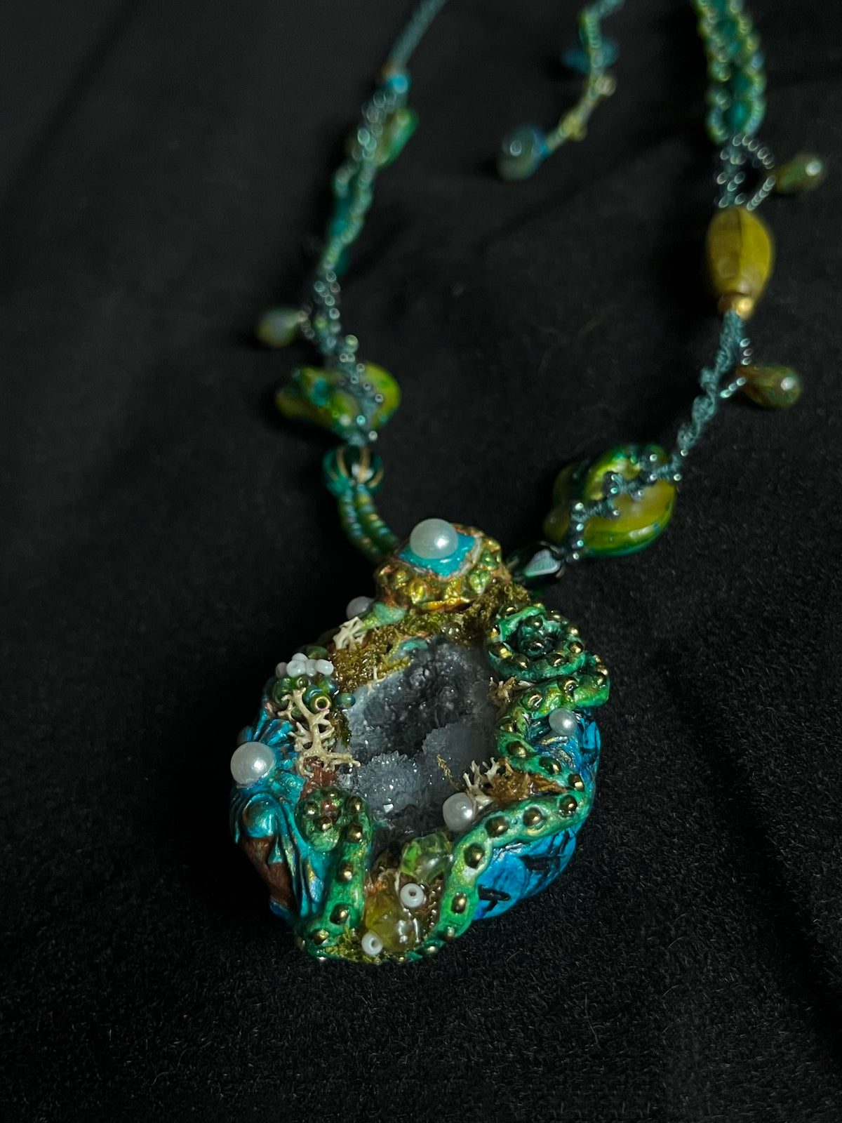 Rainforest Crystal Necklace – Hand-Painted Stone Amulet from the forest