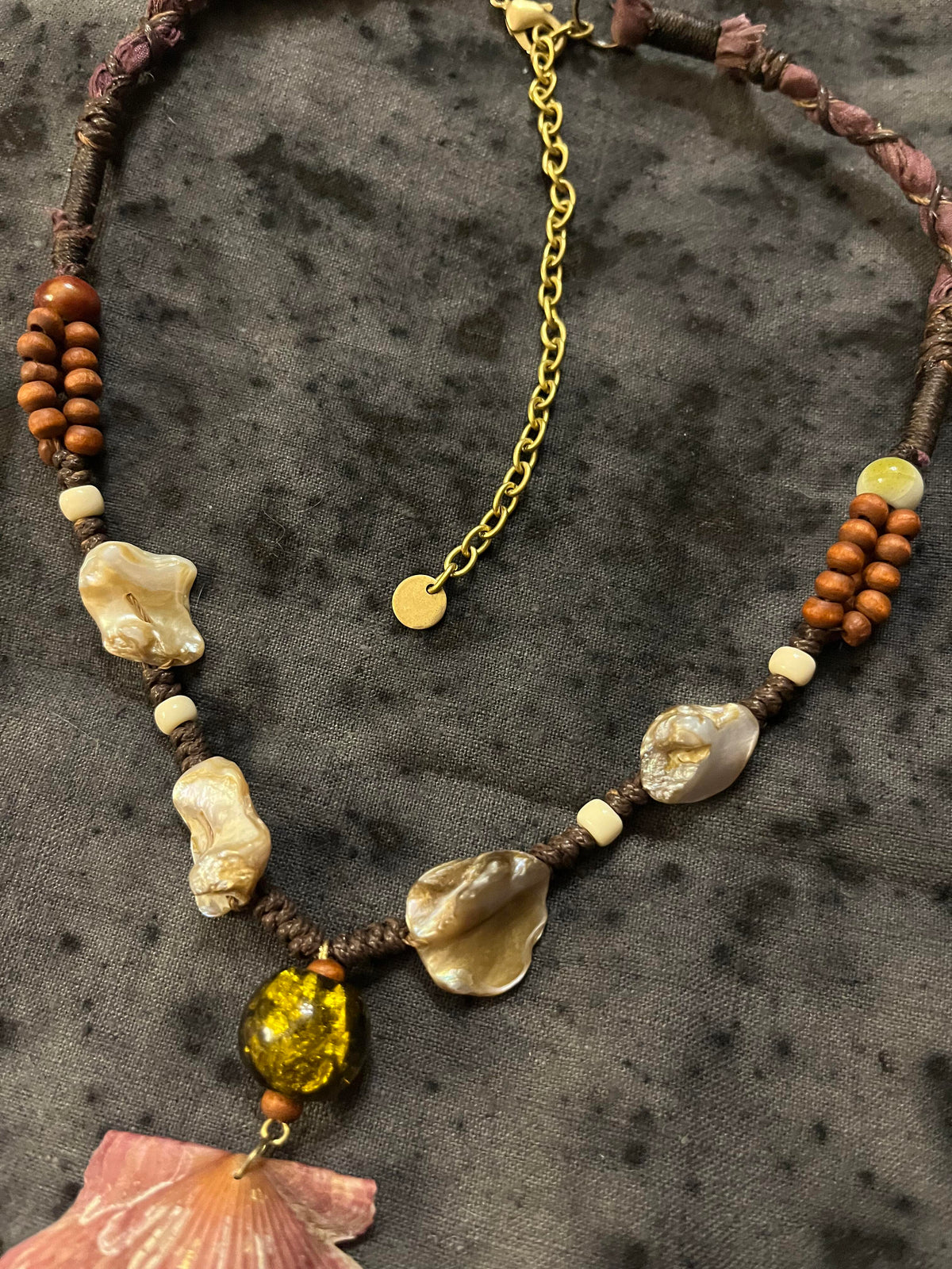 Ethnic Tribal Style Colorful Shell Openwork Woven Natural Stone Pendant Necklace